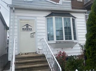 10 Stryker St, Brooklyn, NY 11223