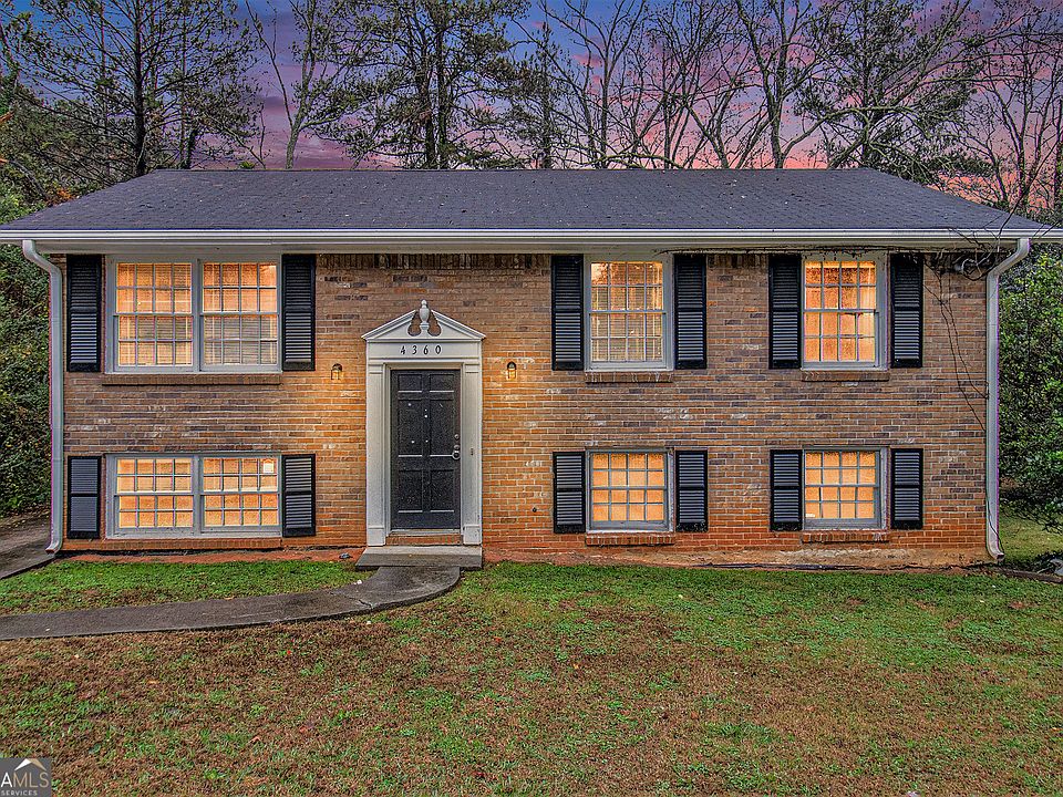 1st image of 4360 Carrollwood Dr