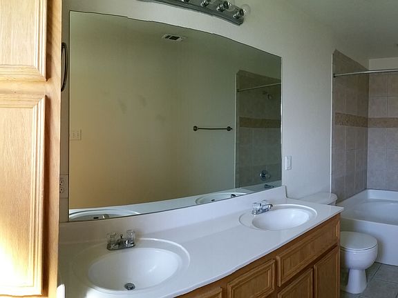 5th image of 1302 Cinch APT A