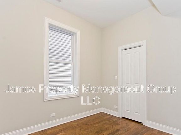 4th image of 827 N Francisco Ave Unit 2
