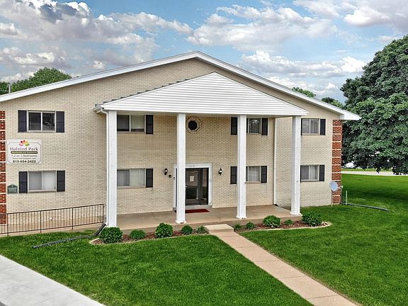 3rd image of 2604 Conklin Dr APT 5