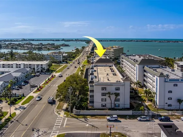 131 BLUFF VIEW DRIVE #208, BELLEAIR BLUFFS, FL 33770