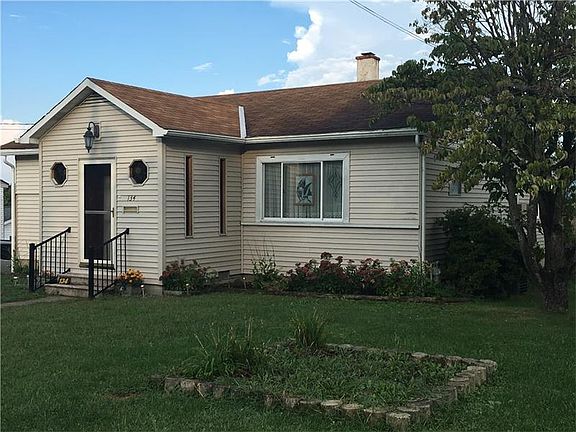 3rd image of 134 Meade Dr