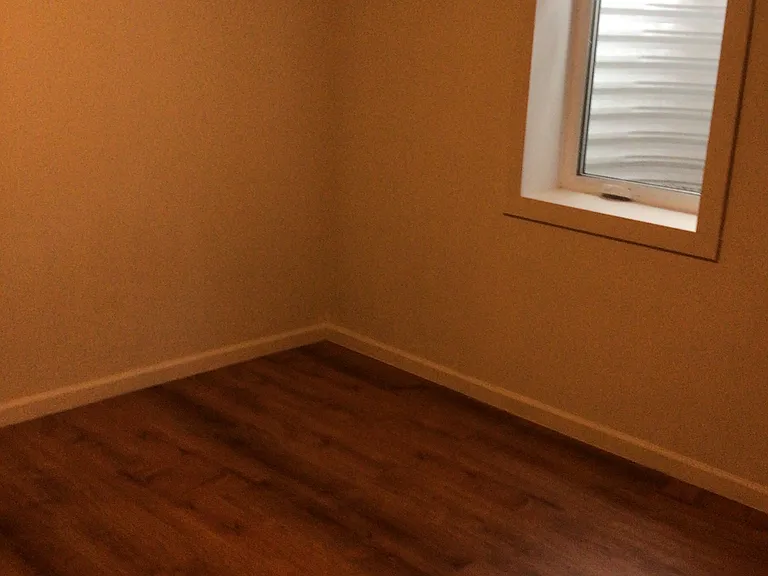 1641 W 82nd Pl — Photo 9
