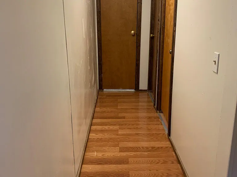 316 Woodmarsh Ln — Photo 11