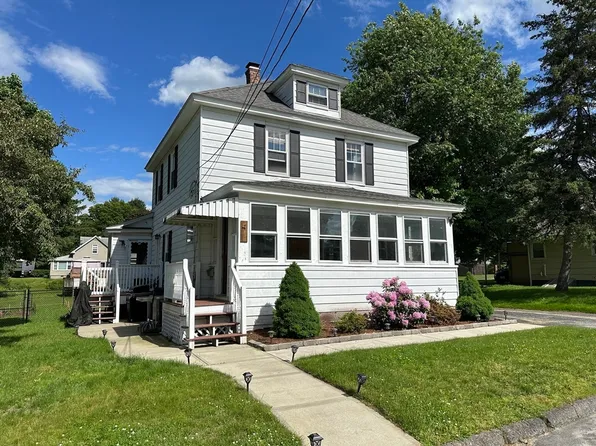 4 Mohawk Ave, Worcester, MA 01603