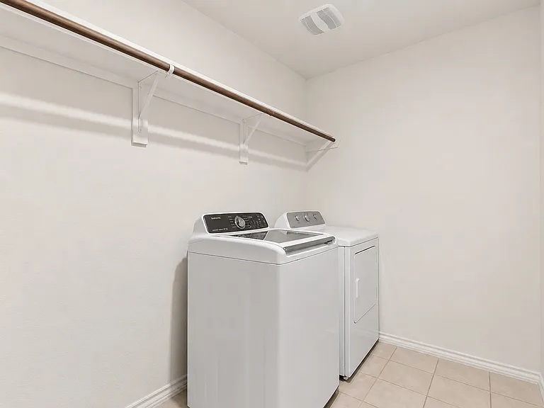 3319 Everly Dr — Photo 20