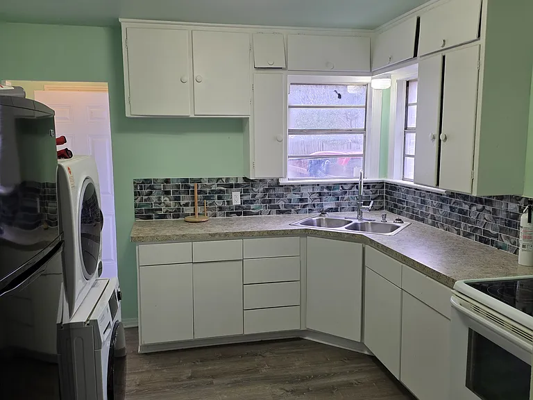 1611 Glen Ave #A — Photo 10