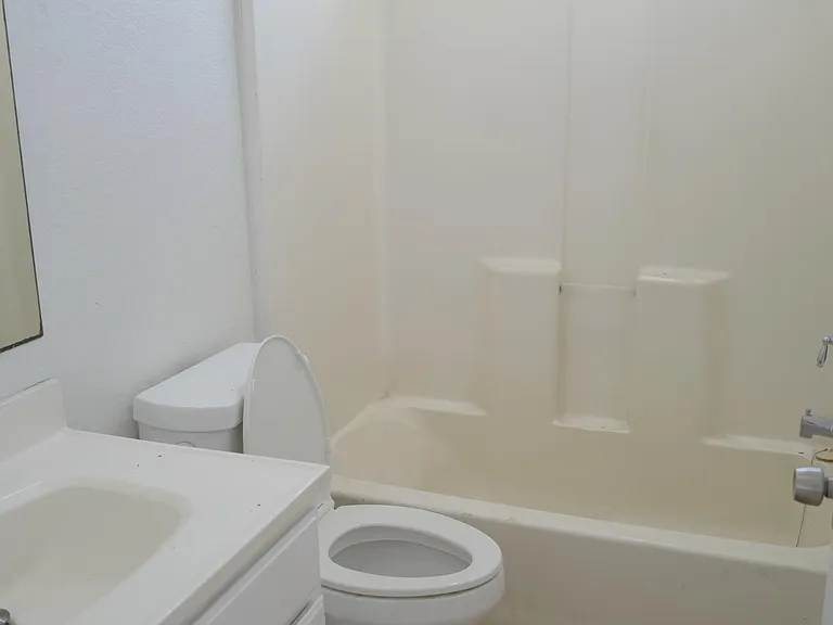 1722 W Carol Ave #2 — Photo 12