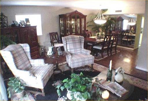 4th image of 8401 N NEW BRAUNFELS AVE #232