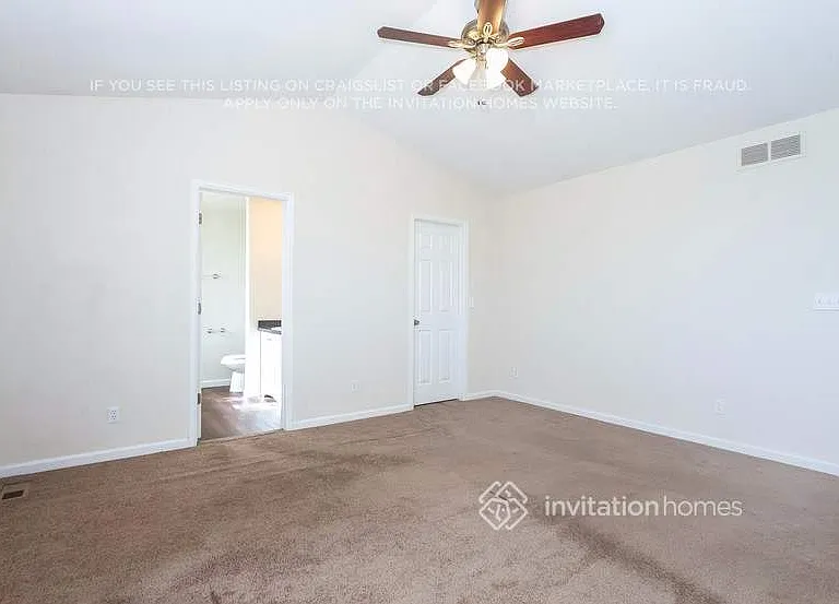 11904 Kearney Cir — Photo 13