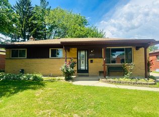 26373 Curie Ave, Warren, MI 48091