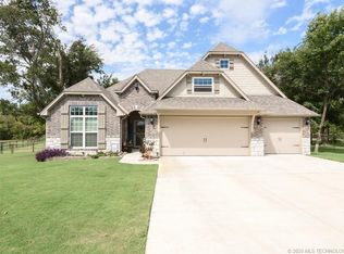 8822 N 63rd Ave E, Owasso, OK 74055