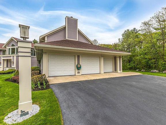 5th image of 11 N Hill Dr