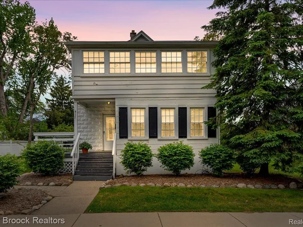 417 W Lincoln Ave, Royal Oak, MI 48067