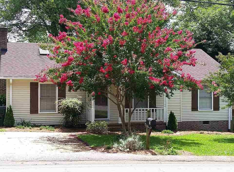 1st image of 25 Edisto St