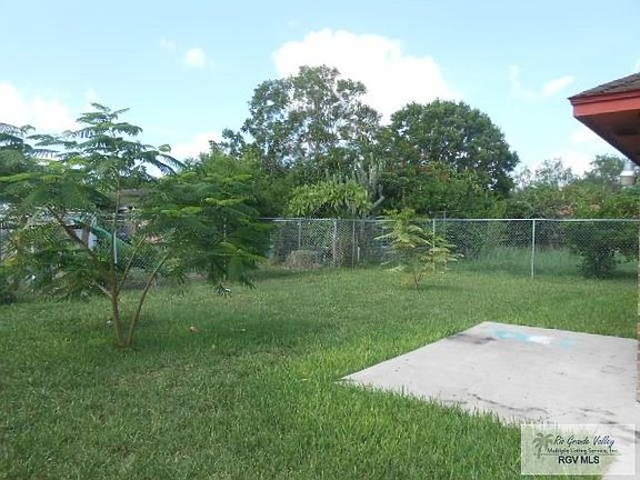 4th image of 1842 Diamante Dr