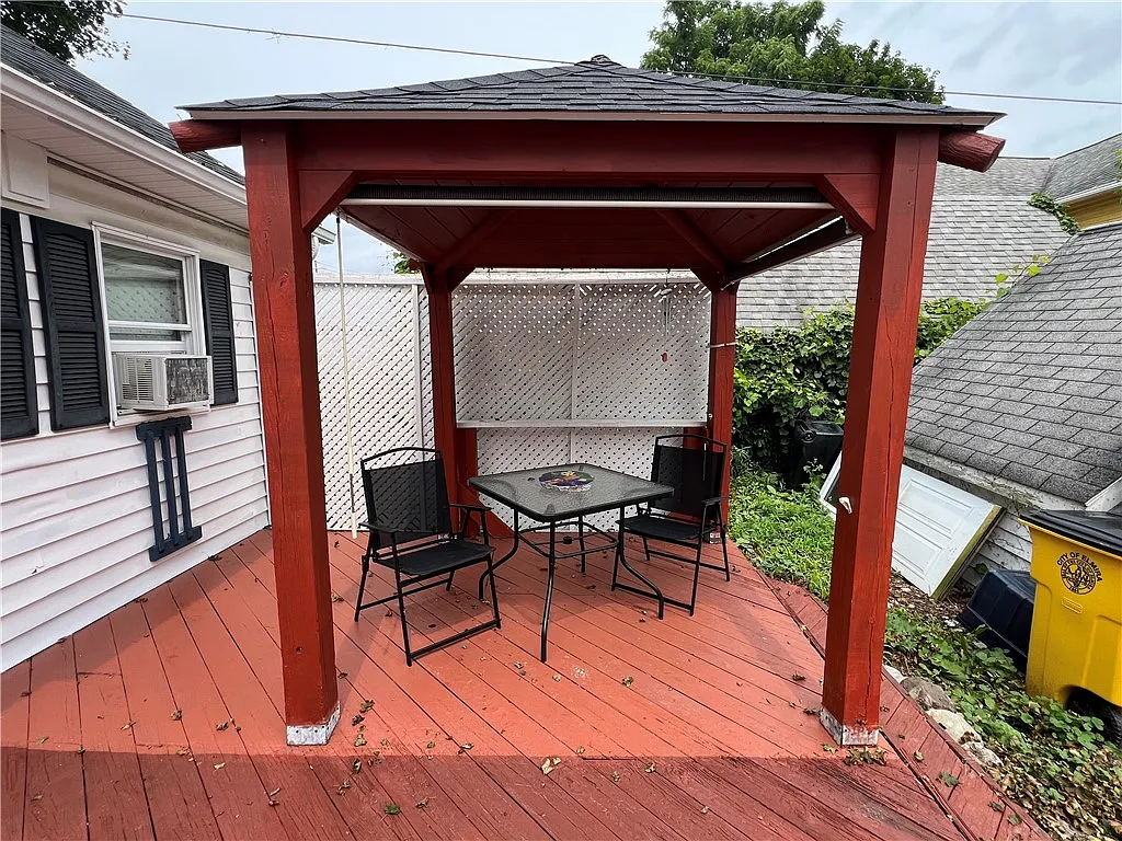 1 bed, 1.0 bath, 1000 sqft, $950 — Photo 3