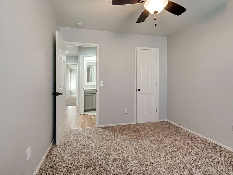 429 Belmont Dr — Photo 29