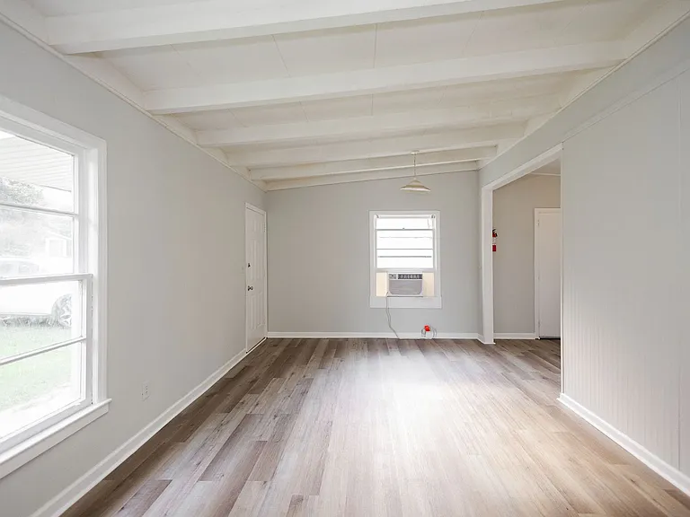 4170 Palace Ave — Photo 17