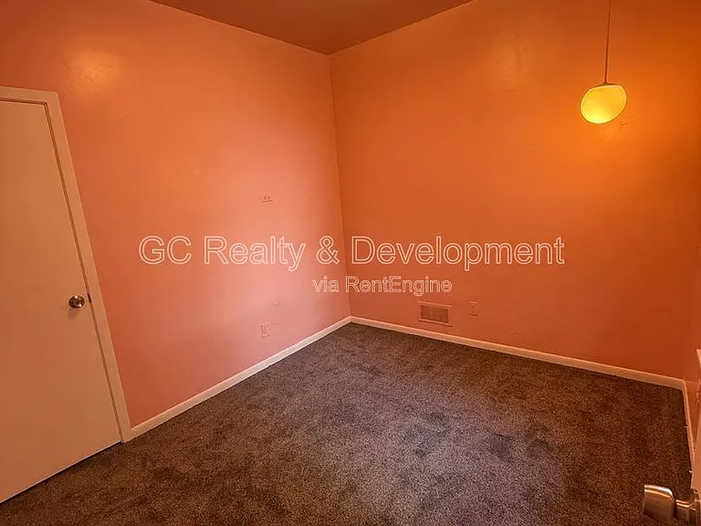 2304 N Monitor Ave #3 — Photo 4