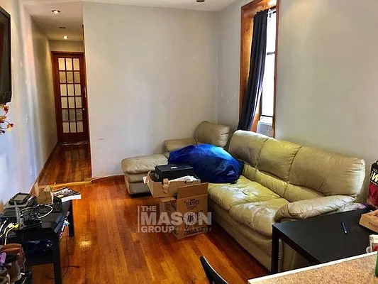 Rented by Mason Group LLC | media 10