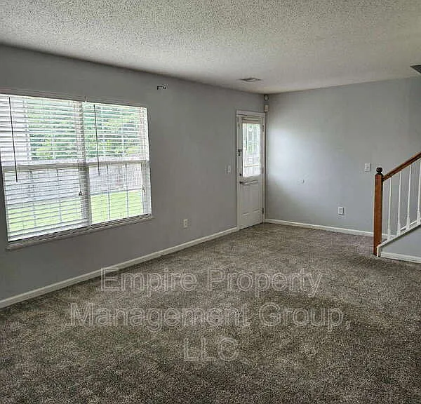 401 Dukes Hill Rd — Photo 11