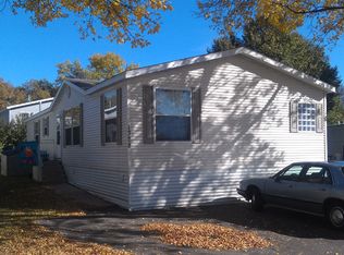 1328 Rolling Hills Dr, Maplewood, MN 55119