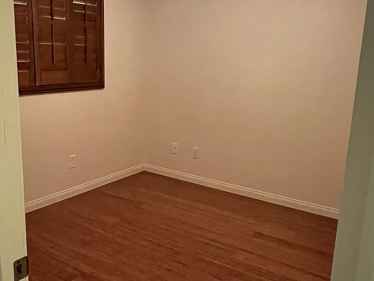 2683 Caulfield Dr — Photo 9