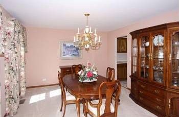 4th image of 1021 Peters Ct