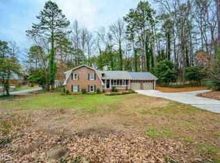 1283 Seven Springs Cir, Marietta, GA 30068