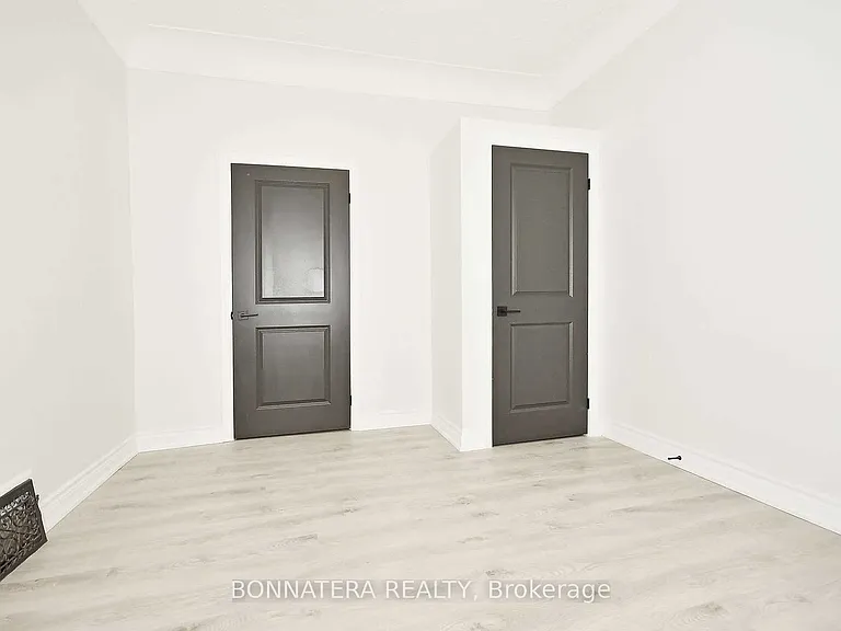 47 Emerald St N #MAIN — Photo 6