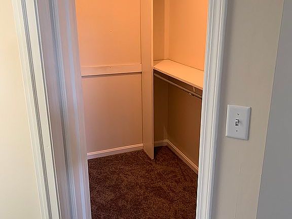 5th image of 3841 Northwoods Ct Unit 4