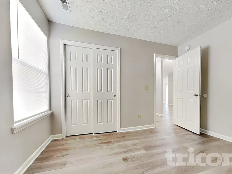 8341 Country Club Blvd — Photo 14
