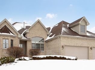 18704 Summer Gate Ct, Mokena, IL 60448