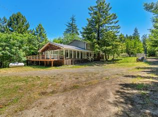 1174 Cummings Creek Rd, Carlotta, CA 95528