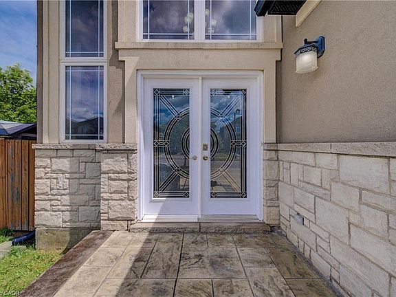 2nd image of 37 Davinci Blvd