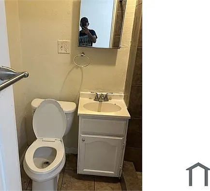 Studio, 450 sqft, $1,150 — Photo 2