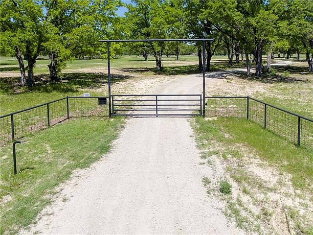 1st image of 10009 County Road 135