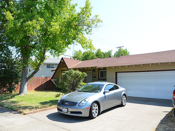 2nd image of 2981 Portsmouth Dr