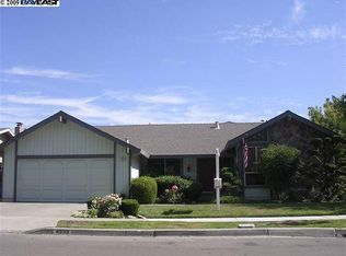 4898 Woodthrush Rd, Pleasanton, CA 94566