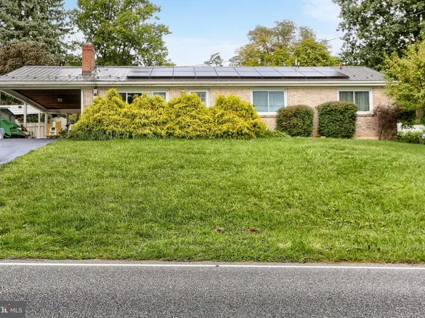 5640 Chambers Hill Rd, Harrisburg, PA 17111