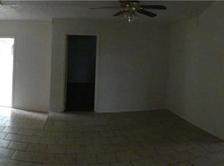 1330 Willowbrook St, Lancaster, TX 75134