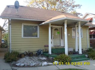 1018 S 9th Ave, Maywood, IL 60153