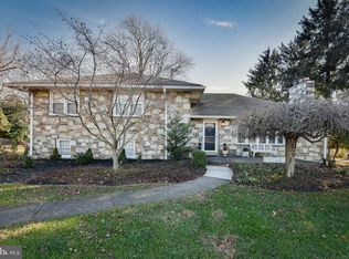 1514 Sandy Hill Rd, Plymouth Meeting, PA 19462
