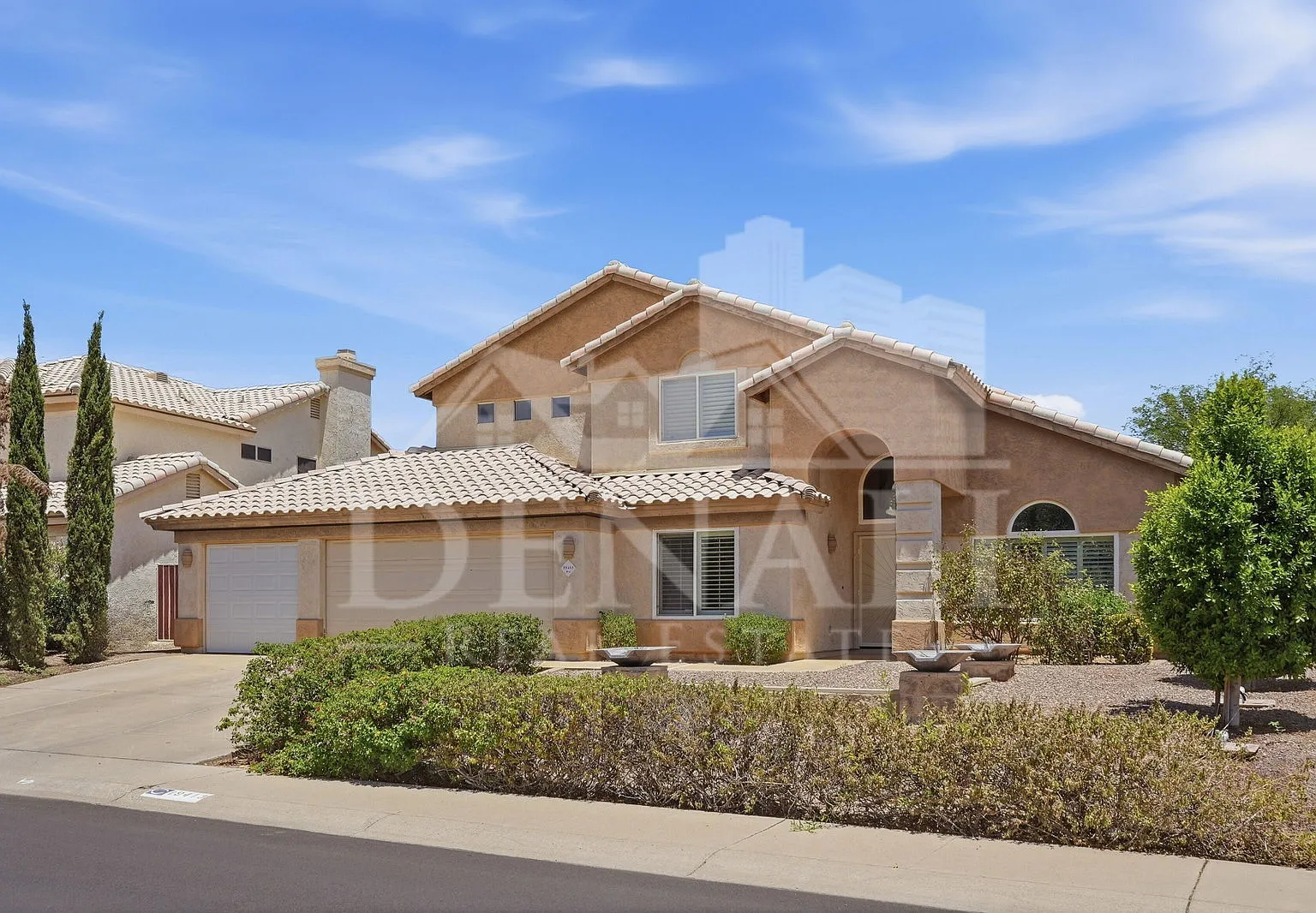 4 bed, 3.0 bath, 2401 sqft, $3,000 — Photo 2