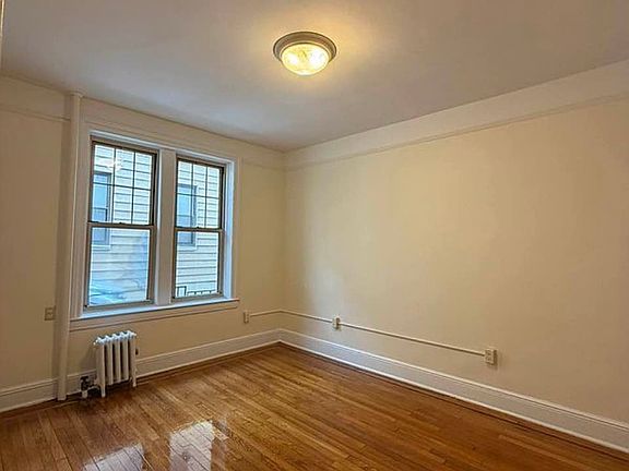 5th image of 329 93rd St APT A1