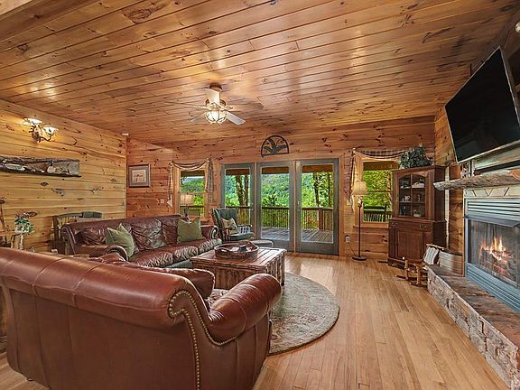 9th image of 453 Macs Mountain Retreat Ln