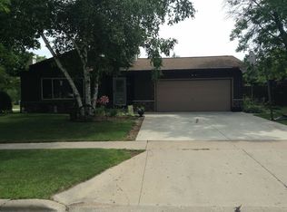 4411 Fleetwood Dr, Manitowoc, WI 54220