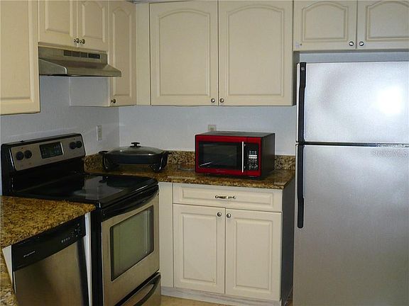 4th image of 2550 N Alafaya Trl APT 11203